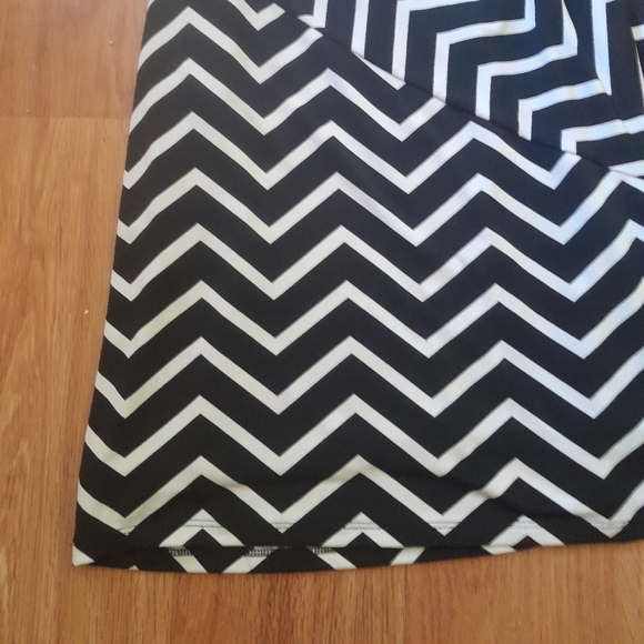 NWOT ANN TAYLOR Black & White Dress Small Petite - Picture 2 of 5